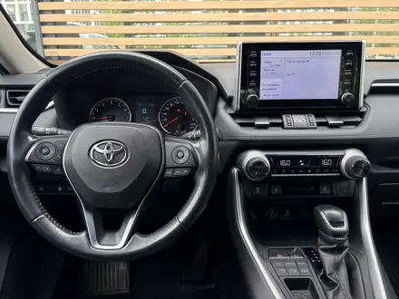 Toyota RAV4 2019 года за 12 750 000 тг. в Астана – фото 9