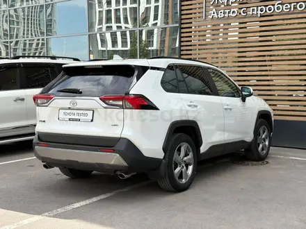 Toyota RAV4 2019 года за 12 750 000 тг. в Астана – фото 18
