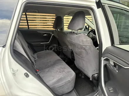 Toyota RAV4 2019 года за 12 750 000 тг. в Астана – фото 7