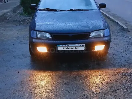 Toyota Carina E 1995 года за 1 500 000 тг. в Алматы – фото 2