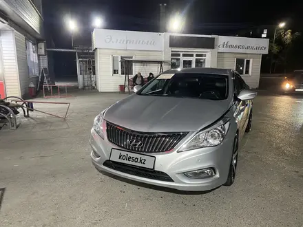 Hyundai Grandeur 2014 года за 4 200 000 тг. в Талдыкорган – фото 17