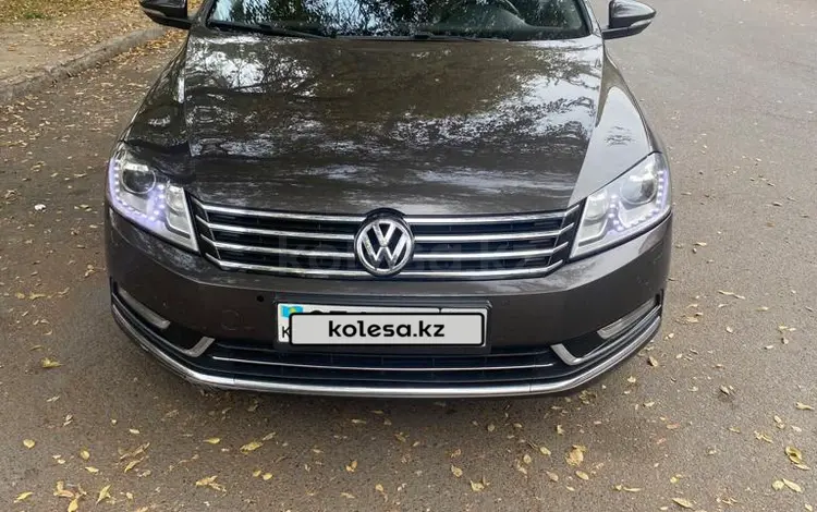 Volkswagen Passat 2014 годаүшін5 500 000 тг. в Алматы