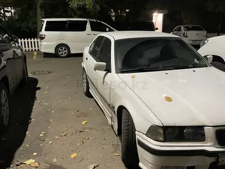 BMW 328 1991 года за 1 700 000 тг. в Алматы – фото 5