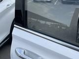 Оригинальные стекла на HYUNDAI за 22 000 тг. в Алматы – фото 5