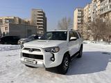 Toyota 4Runner 2021 года за 29 599 000 тг. в Астана