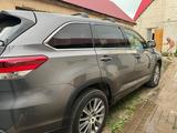 Toyota Highlander 2018 годаүшін10 500 000 тг. в Уральск – фото 3