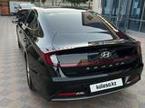 Hyundai Sonata 2021 года за 8 300 000 тг. в Туркестан – фото 4