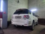 Toyota Fortuner 2013 годаүшін14 000 000 тг. в Усть-Каменогорск – фото 2