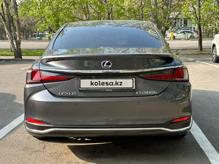 Lexus ES 250 2021 года за 22 500 000 тг. в Алматы – фото 8