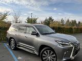 Lexus LX 570 2017 года за 35 000 000 тг. в Астана