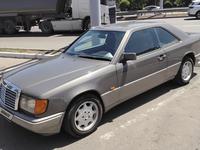 Mercedes-Benz E 200 1993 годаfor1 800 000 тг. в Алматы