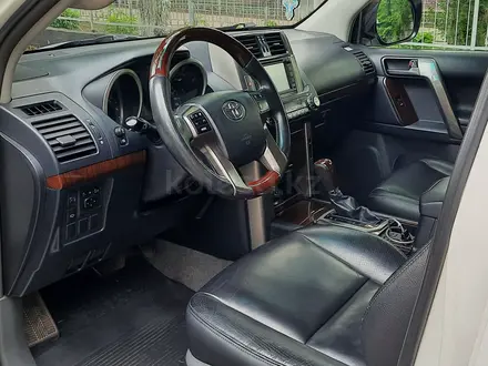 Toyota Land Cruiser Prado 2012 года за 14 250 000 тг. в Алматы – фото 14