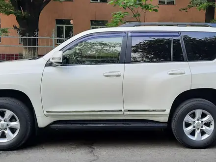 Toyota Land Cruiser Prado 2012 года за 14 250 000 тг. в Алматы – фото 8