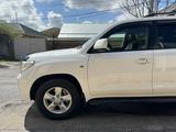 Toyota Land Cruiser 2011 годаүшін22 000 000 тг. в Шымкент – фото 3