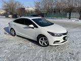 Chevrolet Cruze 2018 года за 7 850 000 тг. в Астана – фото 4