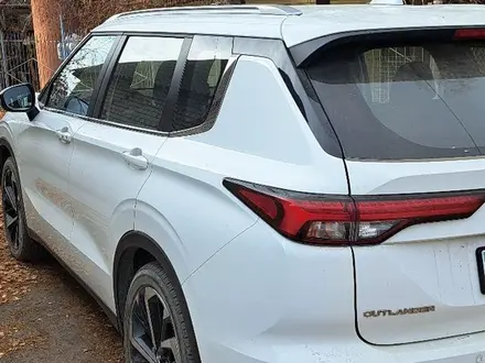 Mitsubishi Outlander 2023 года за 17 499 000 тг. в Уральск – фото 5