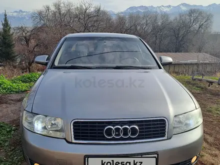 Audi A4 2004 года за 3 500 000 тг. в Алматы – фото 4