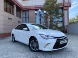 Toyota Camry 2015 годаfor9 690 000 тг. в Шымкент