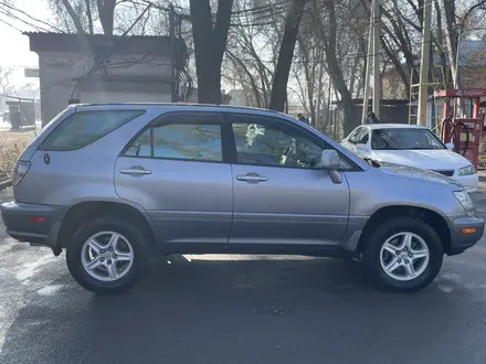 Lexus RX 300 2001 года за 5 950 000 тг. в Алматы – фото 12