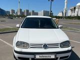 Volkswagen Golf 1998 года за 3 200 000 тг. в Астана