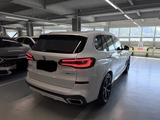 BMW X5 2021 года за 38 000 000 тг. в Астана – фото 3