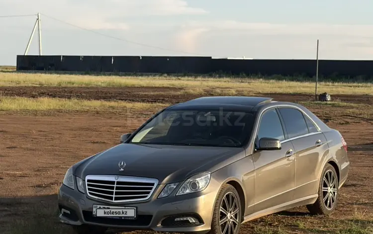 Mercedes-Benz E 300 2010 года за 8 000 000 тг. в Астана