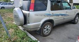 Honda CR-V 1997 года за 2 890 000 тг. в Алтай – фото 2
