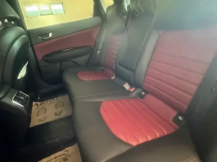 Kia Optima 2018 года за 10 000 000 тг. в Атырау – фото 13