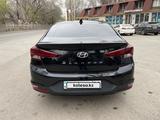 Hyundai Elantra 2019 года за 7 300 000 тг. в Алматы – фото 2
