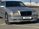 Mercedes-Benz C 180 1999 годаүшін3 200 000 тг. в Шымкент – фото 4