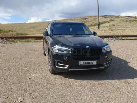 BMW X5 2016 года за 15 750 000 тг. в Караганда