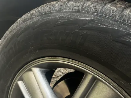 Диски с б/у шипованной резиной Hankook 285/60/18 за 240 000 тг. в Алматы – фото 4