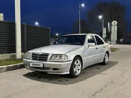 Mercedes-Benz C 280 1994 года за 2 300 000 тг. в Алматы