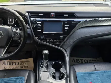 Toyota Camry 2020 года за 12 000 000 тг. в Алматы – фото 6