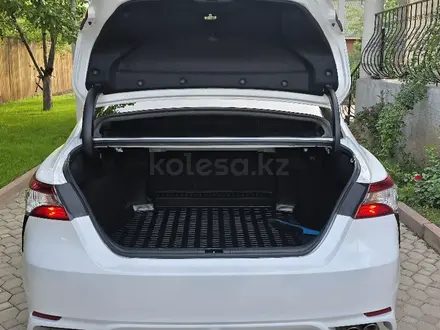 Toyota Camry 2020 года за 12 000 000 тг. в Алматы – фото 7