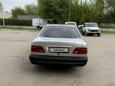 Mercedes-Benz E 55 AMG 1996 года за 3 850 000 тг. в Алматы – фото 6