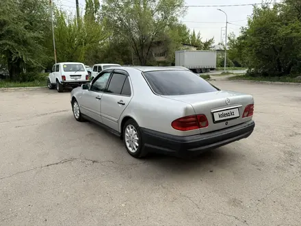 Mercedes-Benz E 55 AMG 1996 года за 3 850 000 тг. в Алматы – фото 7