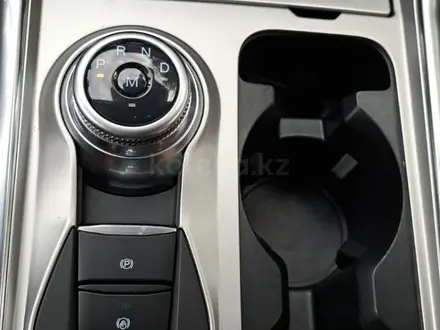 Ford Explorer 2020 года за 15 500 000 тг. в Алматы – фото 19