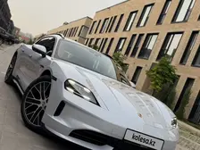 Porsche Taycan, 2025