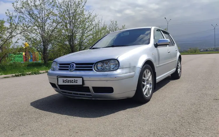 Volkswagen Golf 2002 годаfor3 000 000 тг. в Алматы