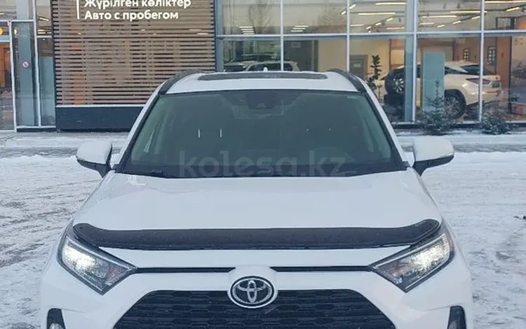 Toyota RAV4 2019 годаfor14 000 000 тг. в Уральск