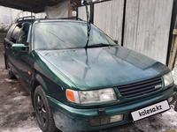 Volkswagen Passat 1995 годаүшін3 100 000 тг. в Алматы