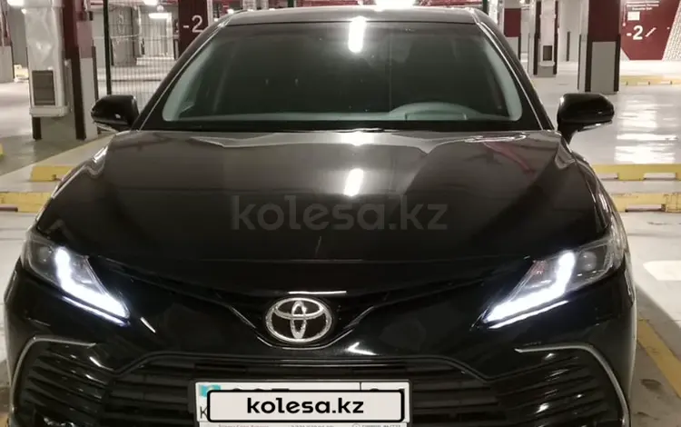 Toyota Camry 2021 года за 14 000 008 тг. в Астана