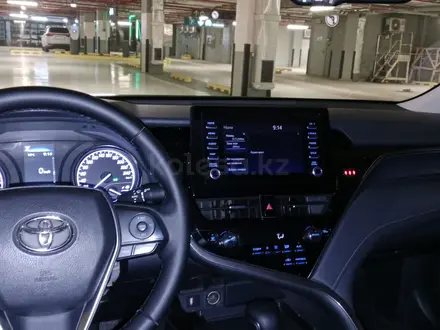 Toyota Camry 2021 года за 14 000 008 тг. в Астана – фото 5