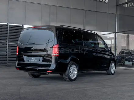 Mercedes-Benz Vito 2023 года за 41 667 000 тг. в Алматы – фото 7