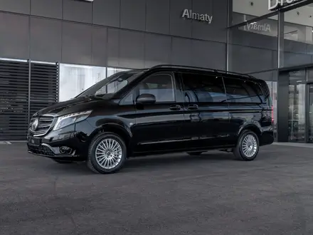 Mercedes-Benz Vito 2023 года за 41 667 000 тг. в Алматы – фото 4