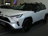 Toyota RAV4 2021 годаүшін16 800 000 тг. в Актобе – фото 2