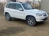 Chevrolet Niva 2014 годаүшін2 700 000 тг. в Актау – фото 3