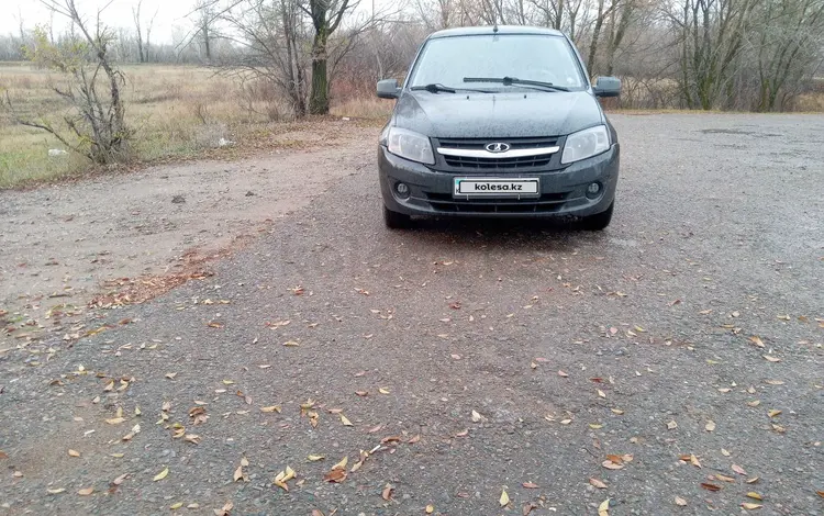 ВАЗ (Lada) Granta 2190 2012 года за 1 800 000 тг. в Уральск
