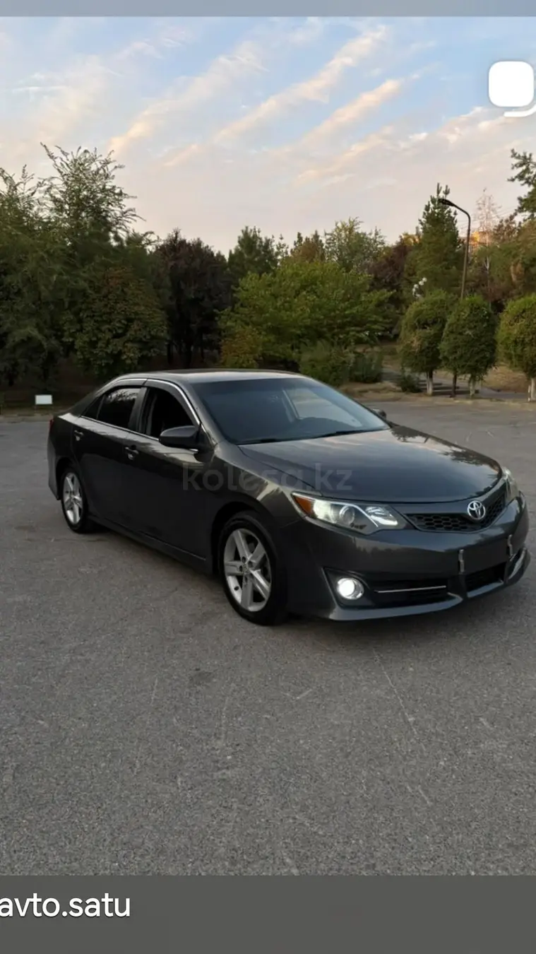 Toyota Camry, 2012